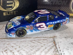 2002 Dale EARNHARDT JR #3 OREO RITZ Monte Carlo #3946/8988 NASCAR Elite - Picture 1 of 10
