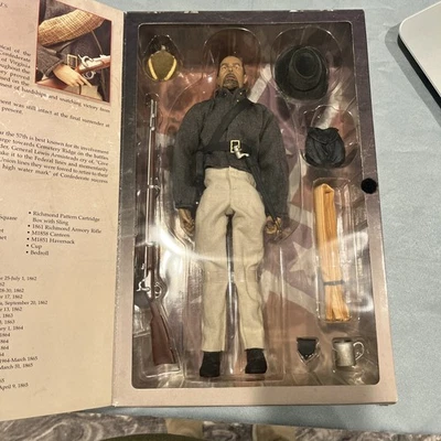 Hermandad de Armas C.S. Figura de juguete 57th Virginia Infantry 12" Sideshow NRFB Foto 1 de 4