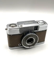 Olympus Pen-EE - Halbformat 35mm Filmkamera - Bild 1 von 6