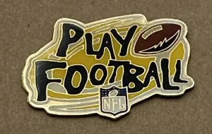 1995 NFL Play Football NFLP Lapel Pin by Peter David Inc - Picture 1 of 3