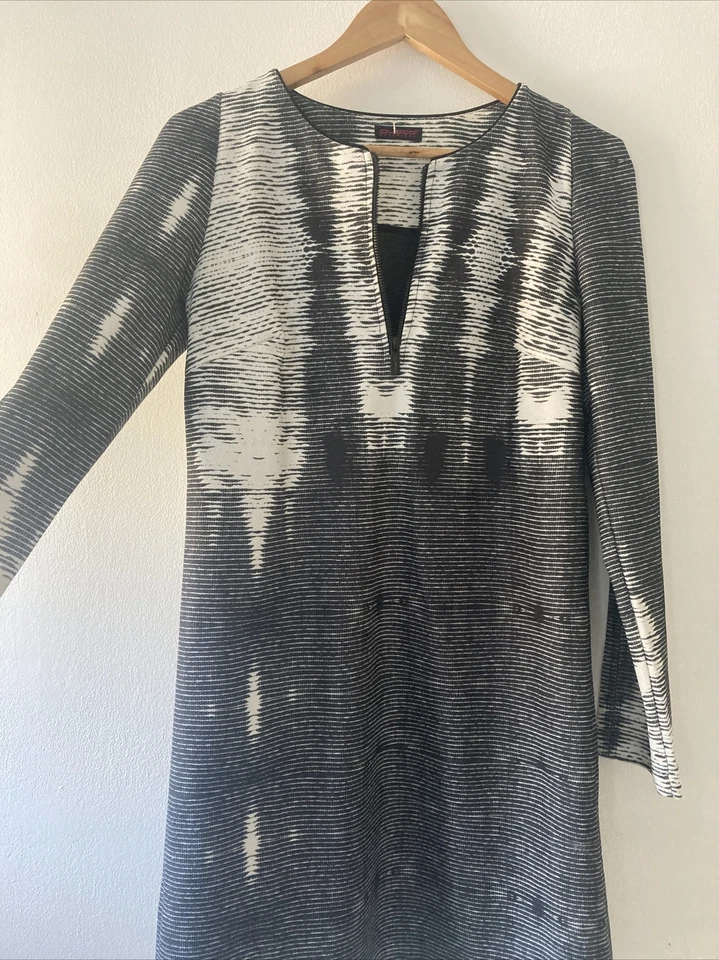 CUSTO  Barcelona Designer Minikleid mit den coolen Muster und Reisverschluss Neu - Bild 1 von 4