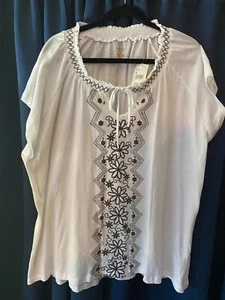 North Crest Shirt Women Plus Size 4X White Pullover Short Sleeve - Picture 1 of 7