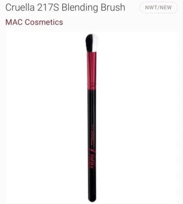 Mac Cruella Brush For Eye Shadow 100% Authentic - Image 1 of 3