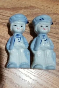 Two (2) 1984 Dutch Boy Handpainted Porcelain 4" Figurines Light Blue and White - Picture 1 of 6