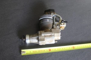 (136) ENYA Model engine 120-4C Aircraft - Picture 1 of 14