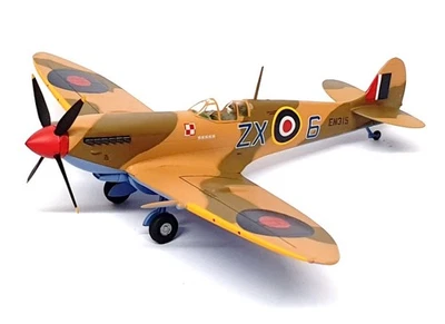 Sky Guardians escala 1/72 WTW-72-002-011 - Spitfire RAF 145 cuadrados Desert Camo 1943 Foto 1 de 4