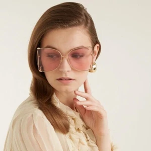 SALE!! NEW GUCCI GG0252S Gold/Pink Oversized Women Sunglasses - Picture 1 of 10