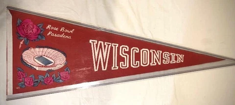1960's WISCONSIN BADGERS PENNANT "ROSE BOWL PASADENA" RED FELT w/ TOPLOADER Cover