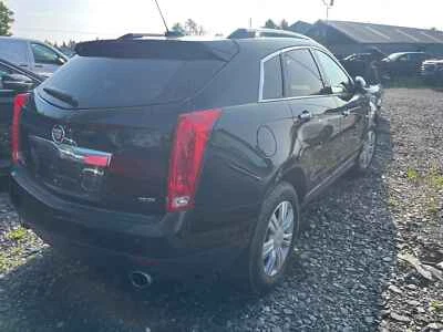 Used Rear Right Exhaust Manifold fits: 2015 Cadillac Srx 3.6L R. rear Rear Right - Изображение 1 из 4