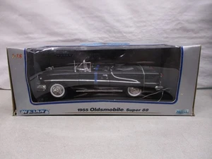 Welly 1955 Oldsmobile Super 88 1/18 HH - Picture 1 of 2