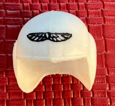 复古 1965 孩之宝 GI Joe 滑雪巡逻队白色头盔带贴花 — 第 1/4 张图片