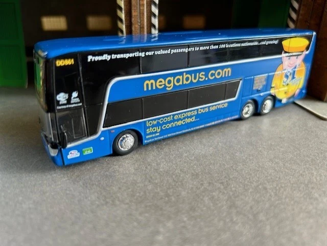 Iconic Replica 1/87th Scale Van Hool TDX Coach Megabus - Image 1 of 4