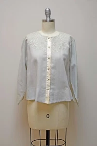 Giacca da letto VINTAGE by IRIS/Best & Co in lana verde pallido con giogo e bordo in pizzo taglia S - Foto 1 di 6