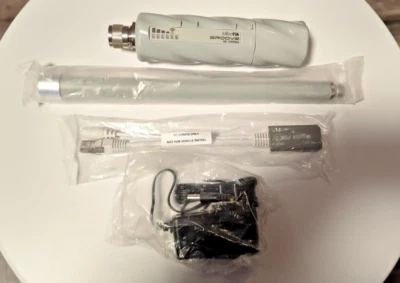 Mikrotik GrooveA-52HPacn-US RouterBoard 2.4/5GHz W/ NEW ANTENNA / GIGABIT POE - Image 1 of 4