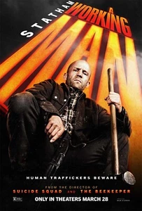 JUEGO DE PÓSTER DE PELÍCULA ORIGINAL JASON STATHAM UN HOMBRE TRABAJADOR 2025 (24) NUEVO 17" X 11,5" - Imagen 1 de 2