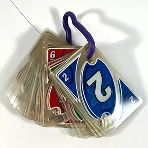 100% Completo UNO® H2O To Go Mattel - Juego de cartas impermeable con gancho de presión. - Imagen 1 de 2