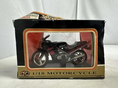 Vintage Motormax 1/18 Scale Kawasaki Ninja Die-cast Motorcycle - Image 1 of 4