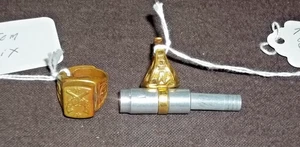 Coppia Anelli Vintage Tom Mix Fischietto Guarda Un Rotondo - Foto 1 di 2