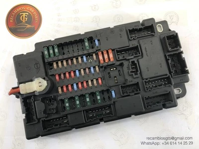 Caja de reles fusibles Mini Cooper 519398077 61353455235 61.35 3455235-02 - Image 1 of 4