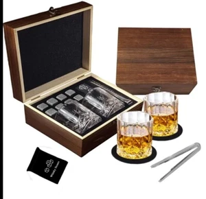 Whisky Steine Set mit Gravur - 8 Eiswürfel + 2 Whisky Gläser - Whisky Geschenk - Bild 1 von 5