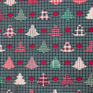Plaid Christmas trees Green background 100% cotton fabric 1.75 Yds quilt or sew - Picture 1 of 4
