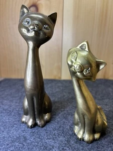 Vintage Paar MCM Messing sitzende Katze Kätzchen Skulptur Figur Wohndeko - Bild 1 von 14