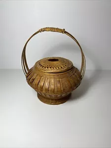 Unique Chinese Vintage Woven Wicker Lidded Basket with Handles Rice Carrier - Picture 1 of 18