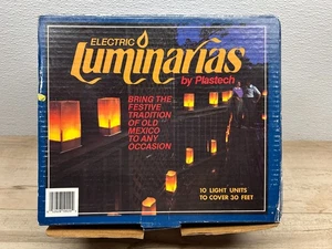 Vintage 1980er elektrische Luminarias 10 Leuchteinheiten Abdeckungen 30 Fuß Außenbereich von Plastech - Bild 1 von 15