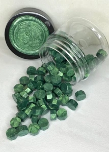 100 Count Metallic Hunter Green Sealing Wax Beads - Picture 1 of 3