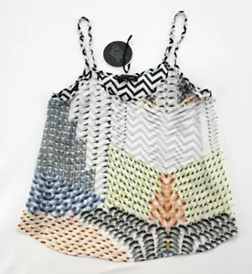 Spicy Girl Womens Size M White Geometric Chevron Sleeveless Tank Top Shirt NWT - Picture 1 of 8