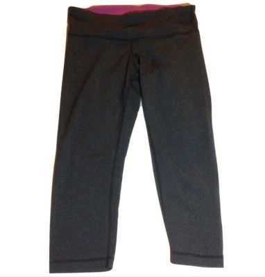 Pantalones Cortos LULULEMON Athleta Groove Talla 6 Gris Jaspeado Rosa Usados en Excelente Condición Foto 1 de 4