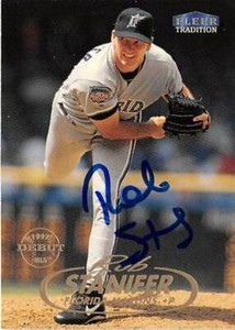 Rob Stanifer autographed baseball card (Florida Marlins) 1998 Fleer #269