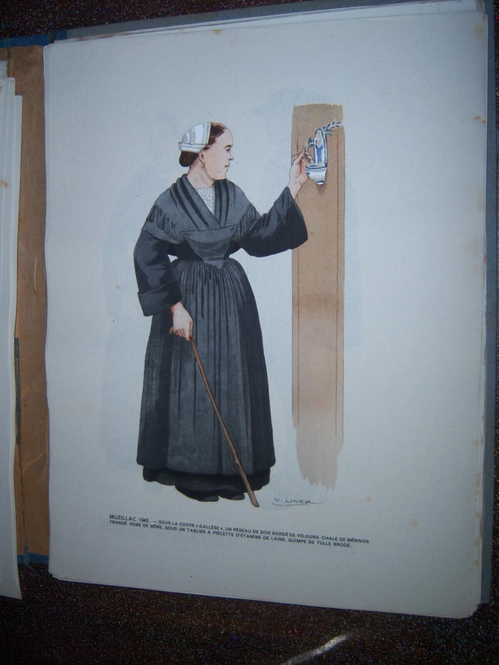 BRETAGNE le costume Breton DESSIN DE LHUER 24 x 32 cm MUZILLAC 1942 - Photo 1/1