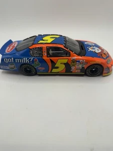 2004 Terry Labonte #5 Kelloggs Got Milk Team Caliber Preferred Series 1/24 - Picture 1 of 5