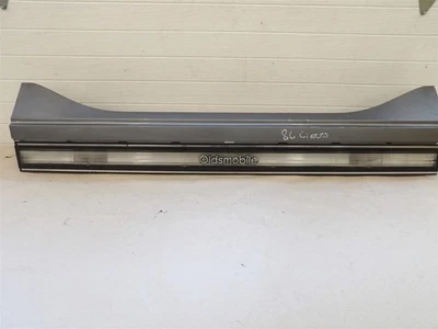 CUERPO TRASERO COLA LUZ INVERSA ACABADO PANEL OLDSMOBILE CUTLASS CERA 1985-1988 OEM Foto 1 de 4