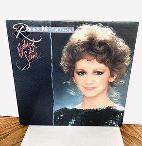 Reba McEntire 1983 Behind The Scene Vinyl Record Works Has Signed Picture Read - Picture 1 of 10