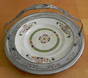Vintage Servierplatte von Hall China für Forman Bros. mit durchbohrtem Chromgriff & Rahmen - Bild 1 von 5