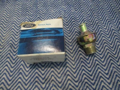 Ford F100 F150 F250 F350 302 351M 400 válvula de retención de emisiones de smog 1974-1976 nuevo en stock Foto 1 de 3