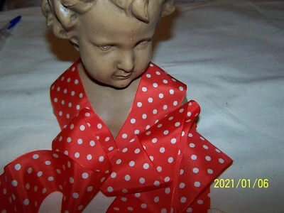 Ancien ruban à petits pois blanc sur fond rouge. Années50. Vendu au mètre. N°183 - Photo 1/4