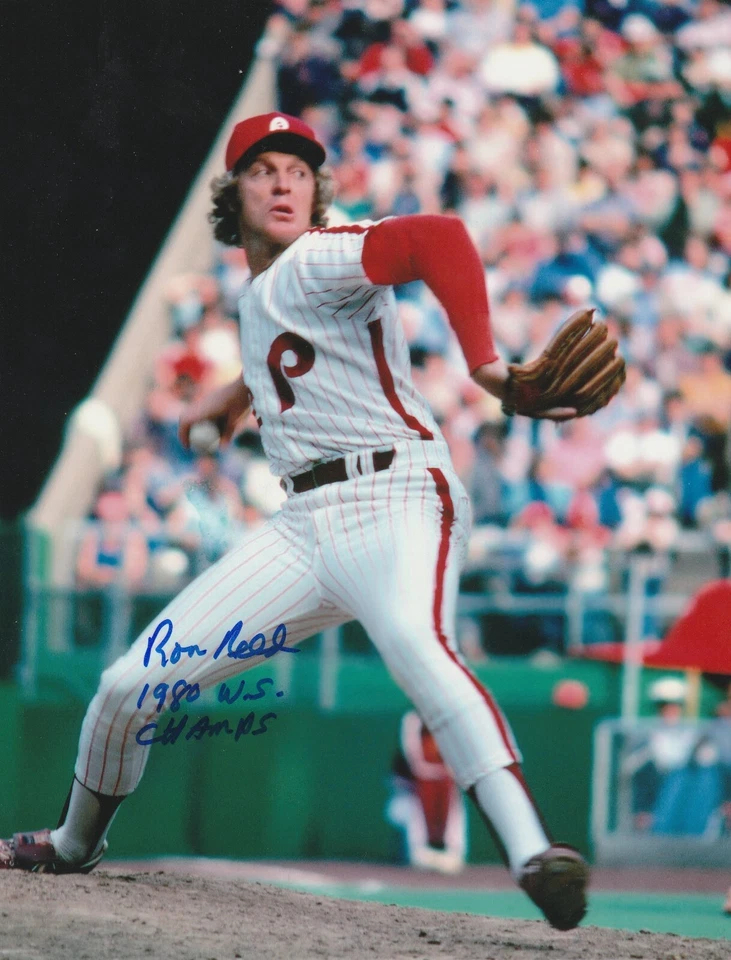 RON REED  PHILADELPHIA PHILLIES  1980 WS CHAMPS  ACTION SIGNED 8x10 - Image 1 of 1