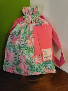 NWT Lilly Pulitzer  Snuggle In Pouch Seasalt Blue Fruity Flamingo #009320 - Picture 1 of 4