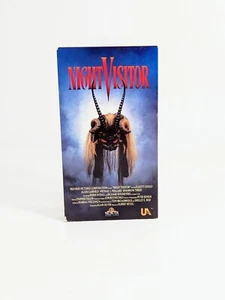Night Visitor - Mystery Horror VHS, 1990 - Elliott Gould, Rupert Hitzig, MGM - Picture 1 of 4