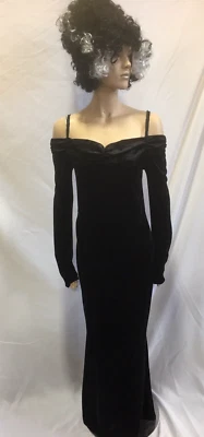 Monstruo gótico novia talla 12  Foto 1 de 4