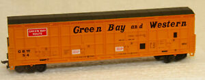 HO Life-Like  Green Bay & Western 50’ Thrall Box Car GBW # 54 Freight 
