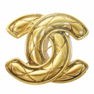 CHANEL Vintage Matrasse Coco Logo Motif Brooch Gold Plate - Picture 1 of 4