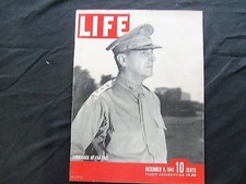 1941 DECEMBER 8 LIFE MAGAZINE - GENERAL DOUGLAS MACARTHUR - L 264