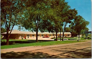 Postcard Indiana Dunreith IN Flamingo Motel Lyle Brenan - Picture 1 of 2