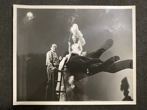 Betty Grable Hollywood Movie Actress 8x10 Vintage Antique Photo Snapshot Print - Picture 1 of 2