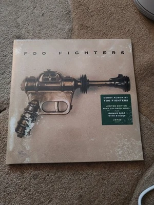 FOO FIGHTERS NATIONAL ALBUM DAY NAD 2LP MINT GREEN LTD 1995 WORLDWIDE RARE MINTY - Image 1 of 4