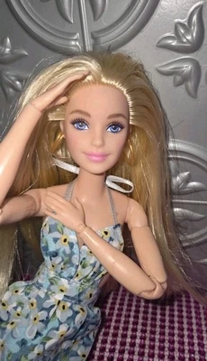 Nude Hybrid Barbie Doll Fashionista, Blonde Long Hair Made to Move, Bonus Dress  - Image 1 of 4